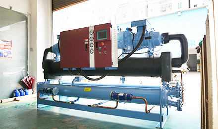 螺桿式工業(yè)冷水機更換防凍液有哪些注意事項？